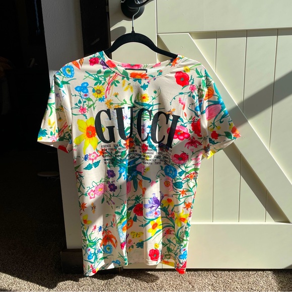 Gucci Tops - Loose-Fit Gucci Tee